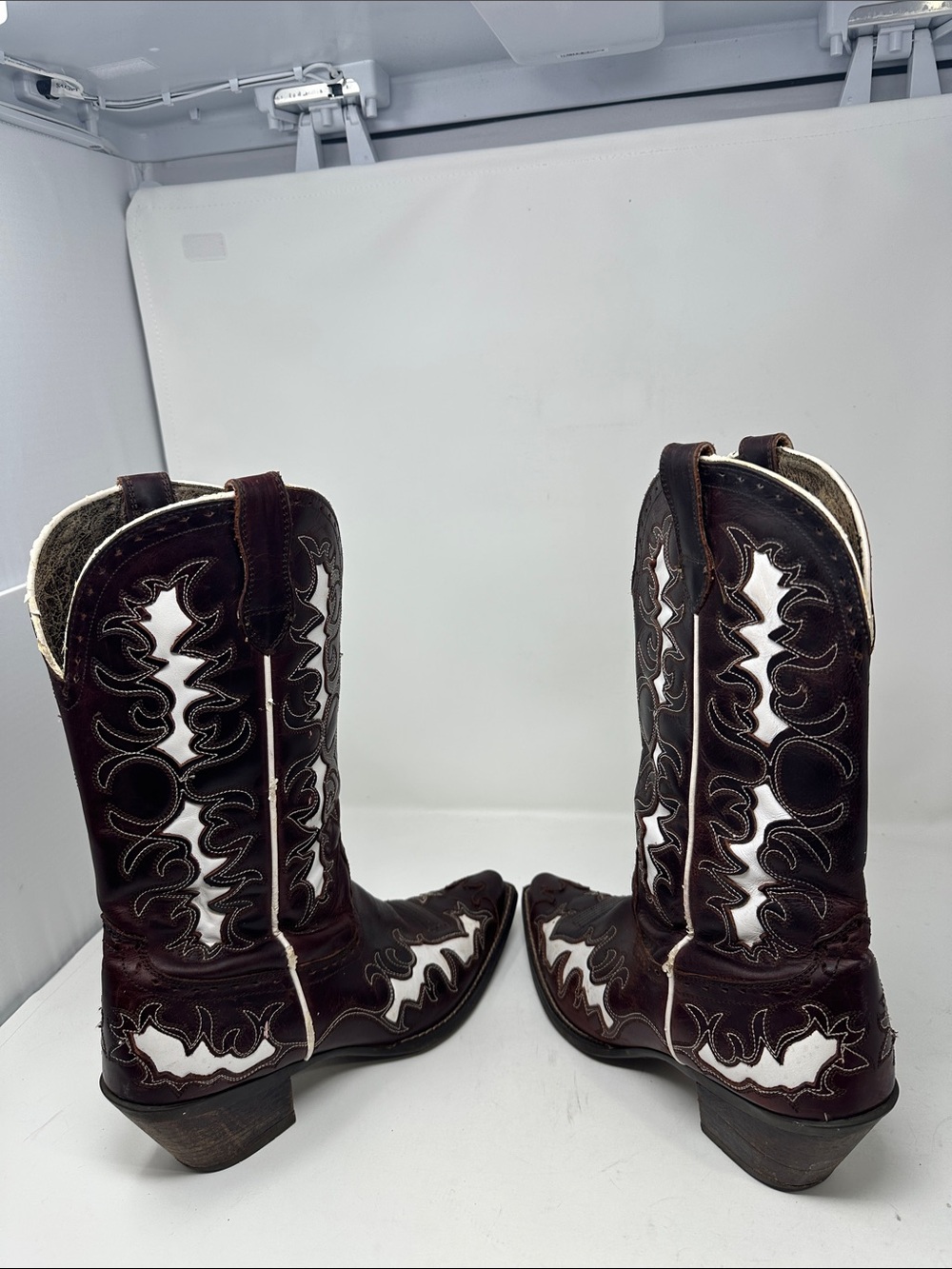 Ariat Boots Size 9B - Picture 5 of 11